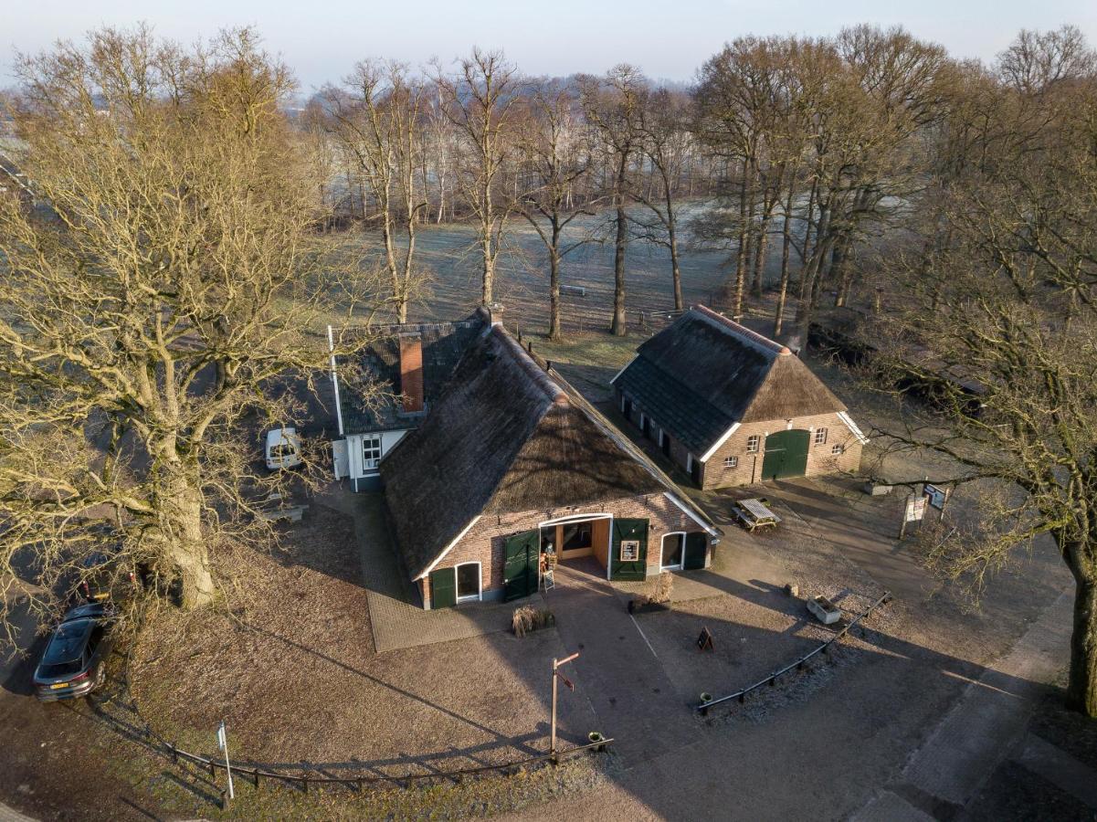 Herberg De Pas Haarle Exterior photo